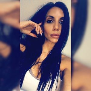 Meet your Posher, Nika